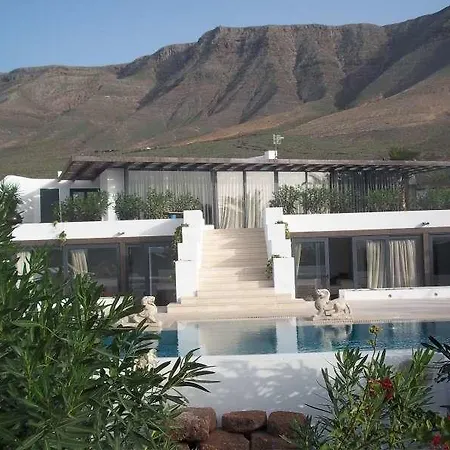 Holiday home Biyas *
